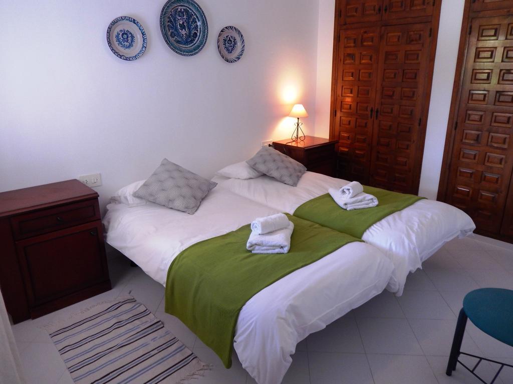 Villa Carfax Orba 外观 照片